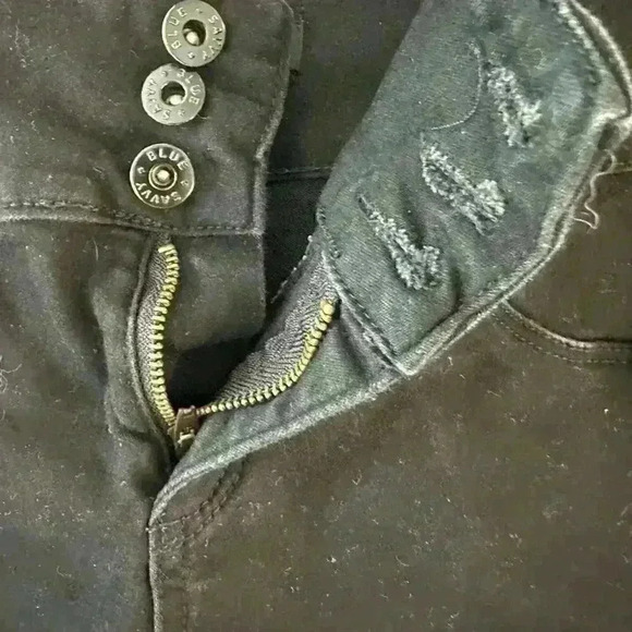 BLUE SAVVY BLACK HIGH RISE BUTTON ZIP CLOSURE ROLL UP HEM SIZE 7/28 - Picture 5 of 8